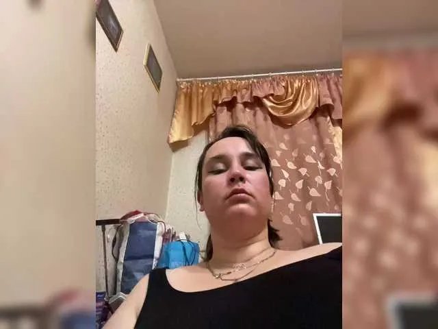 Freechat SaliiOnli on BongaCams