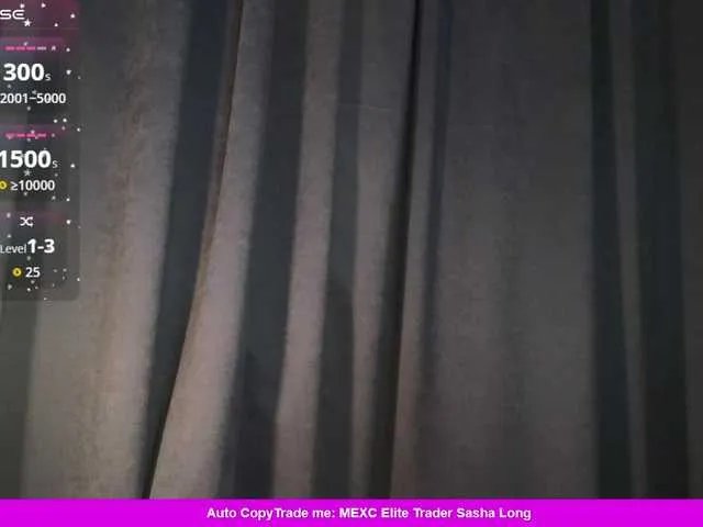 Sashalong13 on BongaCams 