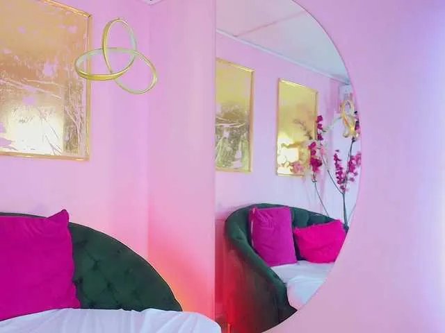 Offline SCARLETTE04 on BongaCams