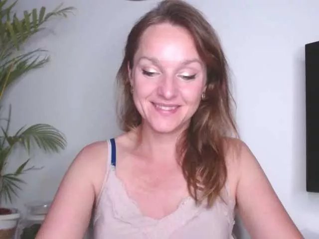 Offline SecretAlicia on BongaCams