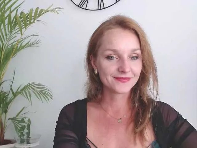 Offline SecretAlicia on BongaCams