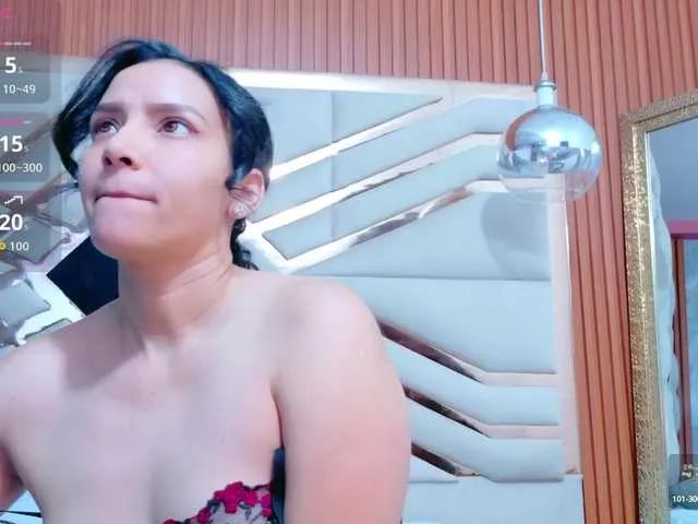 Freechat sluttyandmature on BongaCams