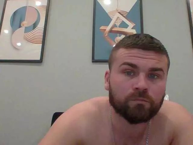 Freechat soffy-and-boss on BongaCams