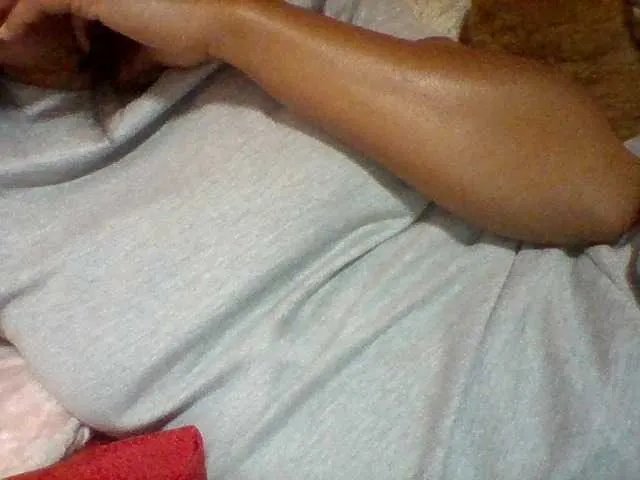 Offline Stellahsexylove on BongaCams