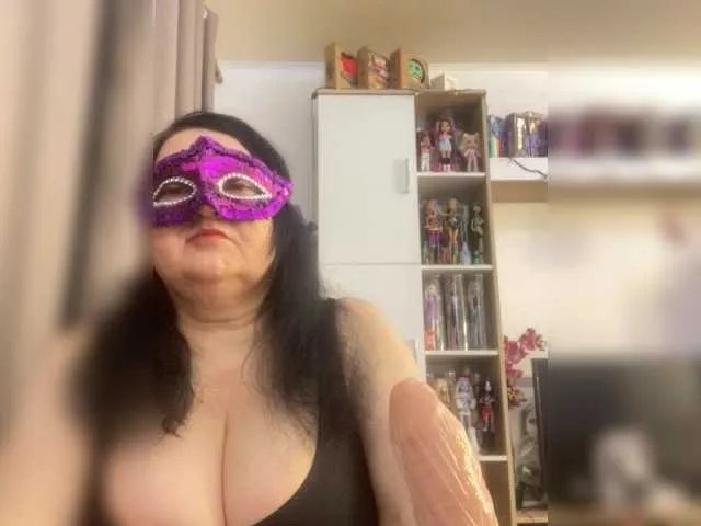 Freechat SVETIKBOMBOCHKA on BongaCams
