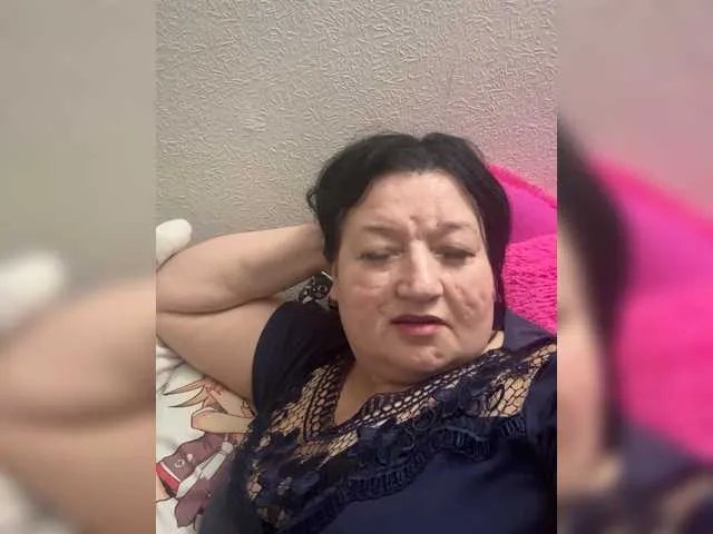 Freechat SVETIKBOMBOCHKA on BongaCams