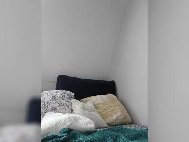 Offline SweetKarinaa on BongaCams