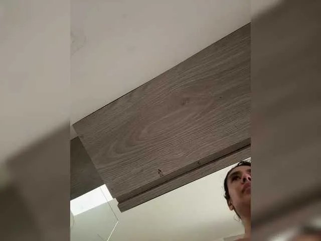 Offline TinyRouse on BongaCams