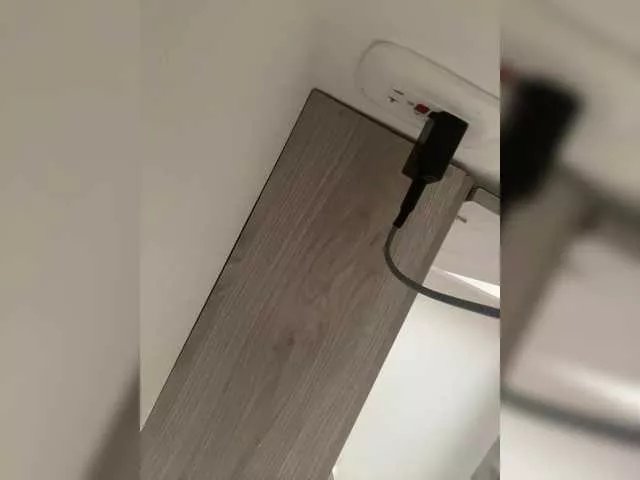 Offline TinyRouse on BongaCams