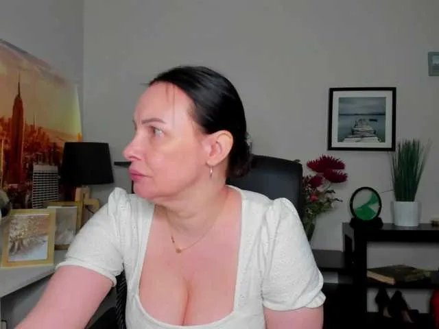 velvetJasmine on BongaCams 