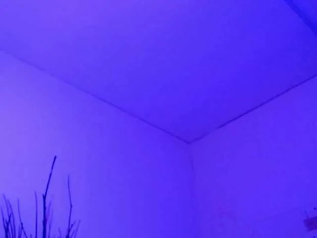 Offline VeronicaLewis on BongaCams