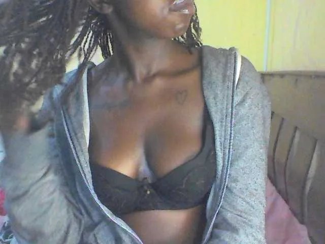 Freechat Villaria on BongaCams