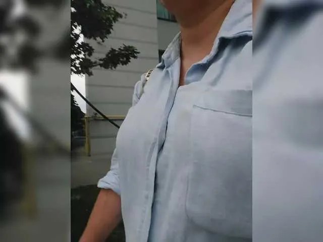 Offline YourWitcher on BongaCams