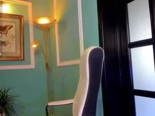 Offline 1munique on CamSoda