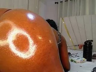 Offline 1sexy-love on CamSoda