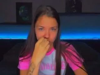 Freechat alexabarkley on CamSoda