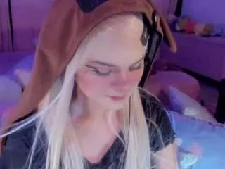 Freechat angelica-gin on CamSoda