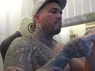 Offline angellatino on CamSoda