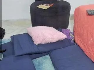 Offline anitahlitman on CamSoda