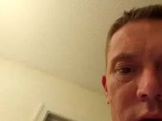 Offline bigtater1999 on CamSoda