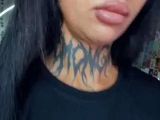 Offline butterf1y on CamSoda