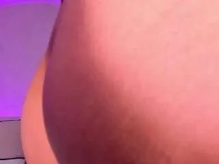 Offline candaserussell on CamSoda