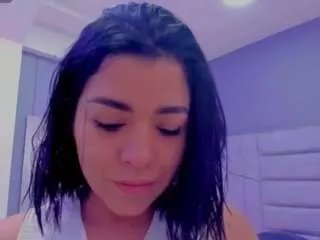 Offline carolinafox on CamSoda