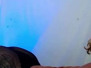 Offline carolinne on CamSoda