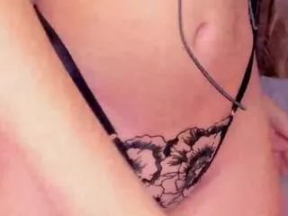 Offline charlottee-08 on CamSoda