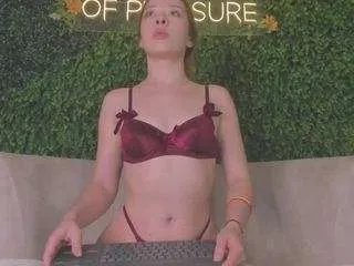 Offline chloedee on CamSoda