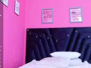 donnabeella on CamSoda 