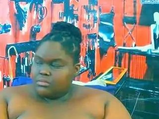 Offline ebonyhotbuns on CamSoda