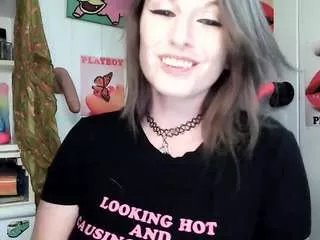 Offline emberrayne on CamSoda