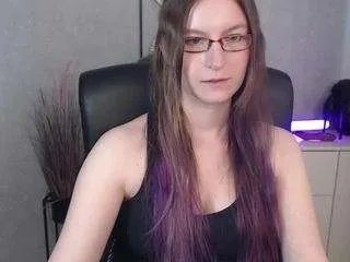 Freechat emmatease94 on CamSoda