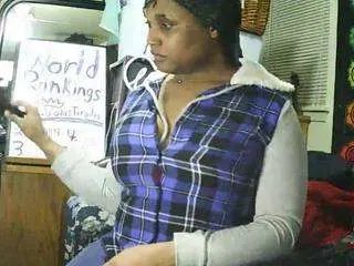 Offline gardeniafields on CamSoda