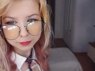 Offline georgekoscho on CamSoda