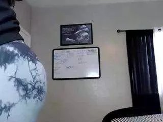 Offline goddessjanae on CamSoda