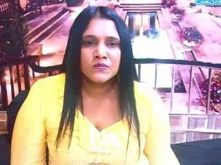 indiansexylady4u on CamSoda 