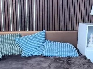 ininitykitty on CamSoda 