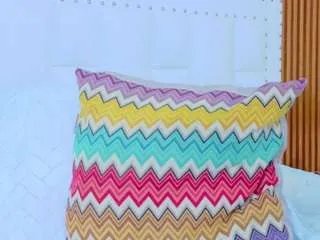 Offline irresistiblemilf on CamSoda