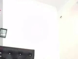 Offline ivorynoir on CamSoda