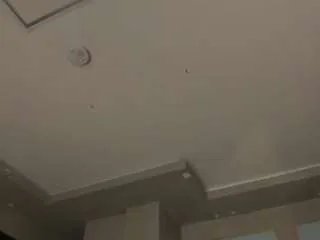 Freechat lili-acosta on CamSoda