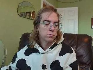 Offline linzy19 on CamSoda