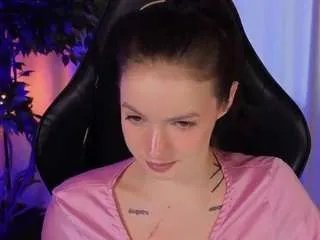 loonaeclipse on CamSoda 