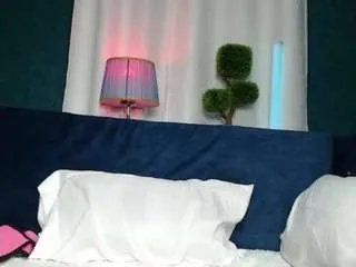 Offline luecipher360 on CamSoda