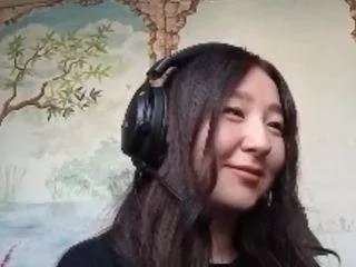 Freechat maibiehl on CamSoda