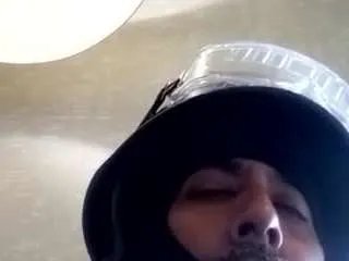 Offline mikeyjoe1456 on CamSoda