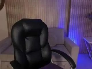 Freechat milalawrencex on CamSoda