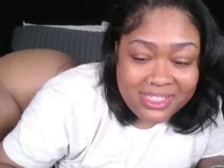 Offline misszylahd on CamSoda