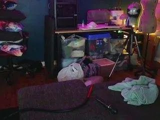 Offline msbutterworths on CamSoda